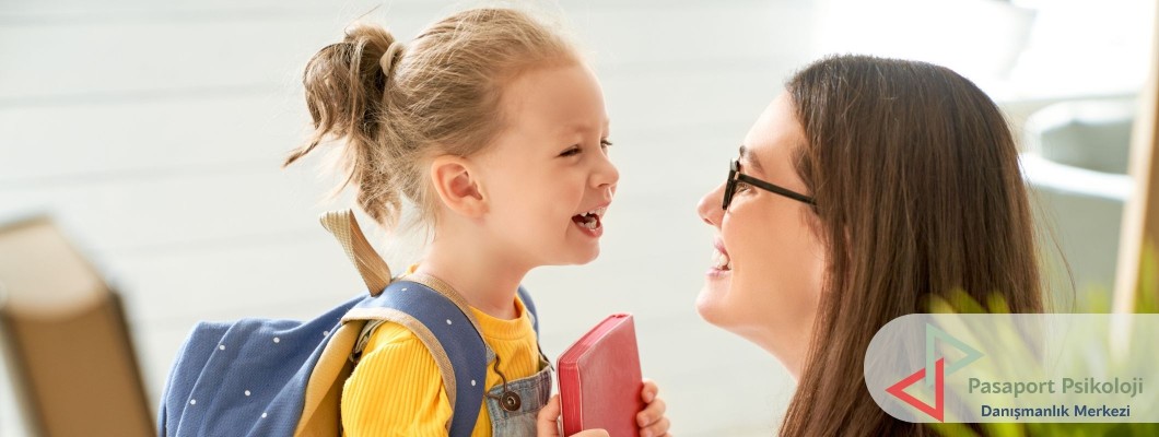 Aşırı Korumacı Ebeveynlik Nedir? Çocuğun Güvende Olma İhtiyacı Nerede Biter?
